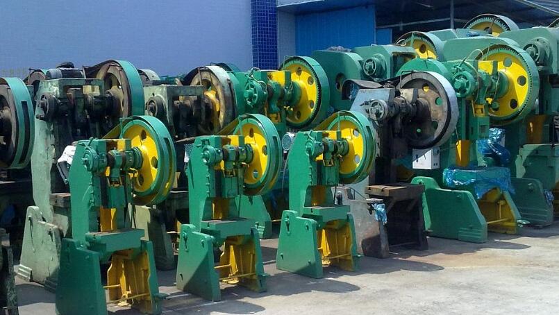 進(jìn)口二手機(jī)械設(shè)備到中國(guó)的申報(bào)報(bào)關(guān)關(guān)稅是多少?